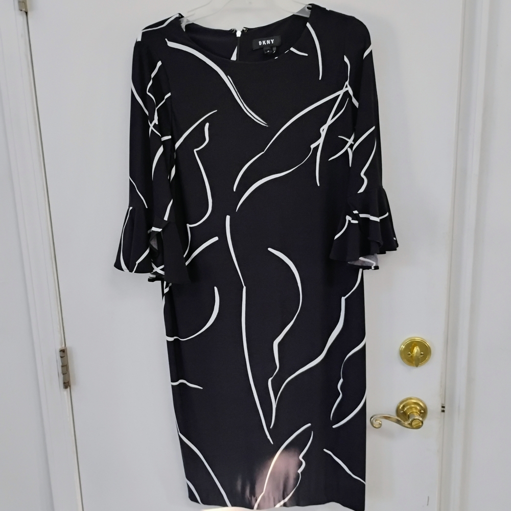 DKNY Long Sleeve Dress with Black and White Pattern